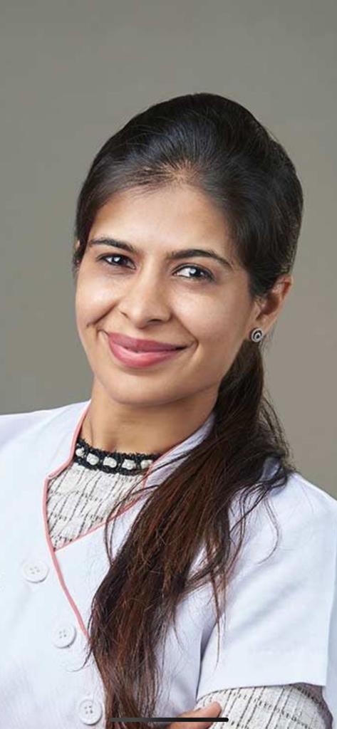 Dentist Neha Chandan profile pic